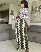 HAVE YOUR ATTENTION SKIRT