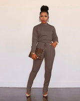 Jogger set with zipper in neckline